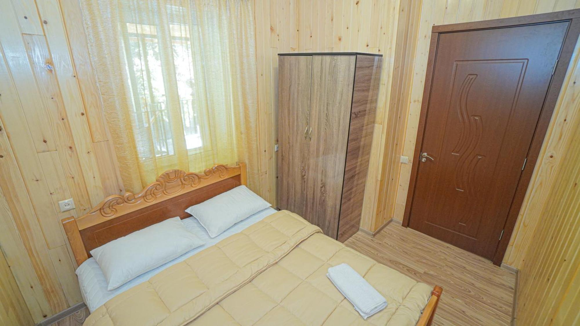 Givi Kakhiani'S Guesthouse Zhabeshi Ngoại thất bức ảnh