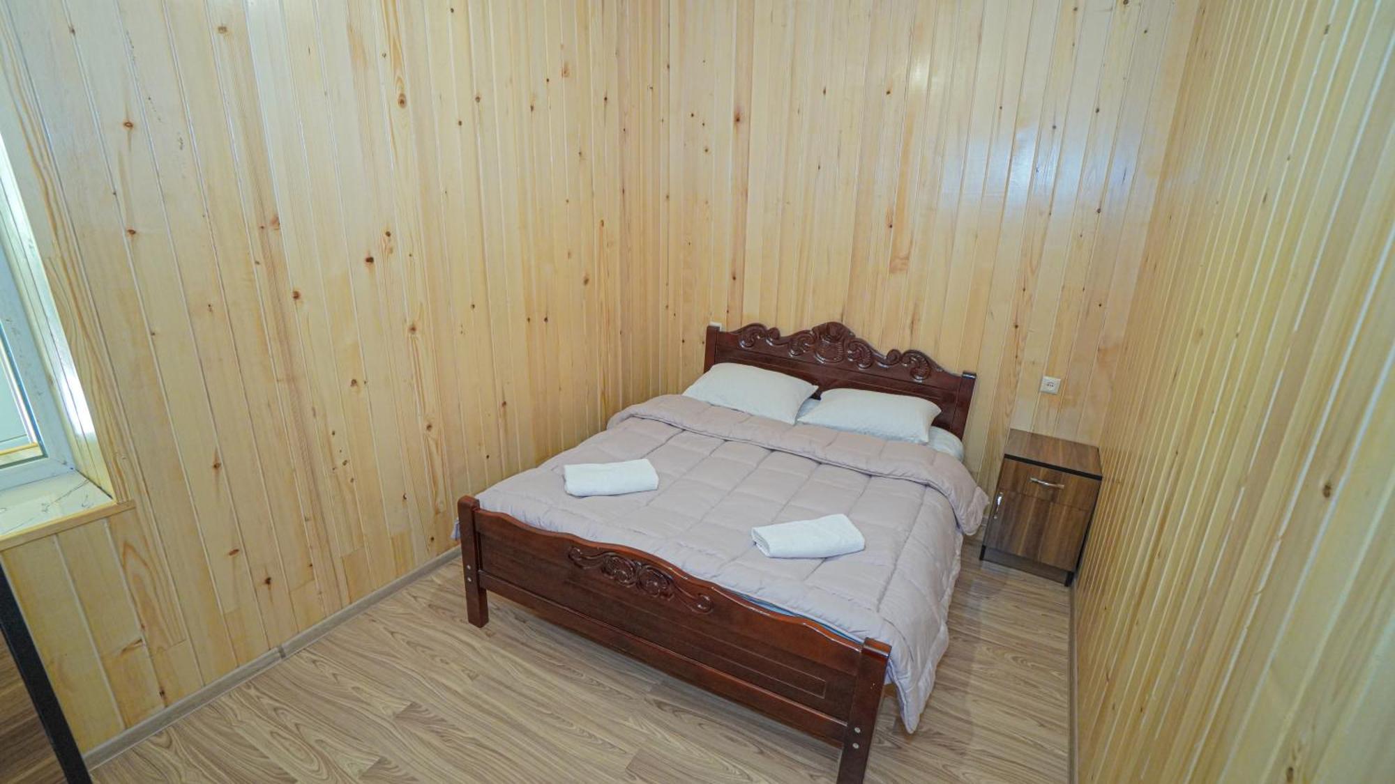 Givi Kakhiani'S Guesthouse Zhabeshi Ngoại thất bức ảnh