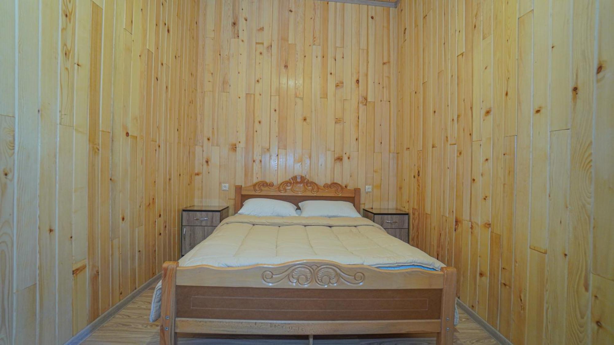 Givi Kakhiani'S Guesthouse Zhabeshi Ngoại thất bức ảnh