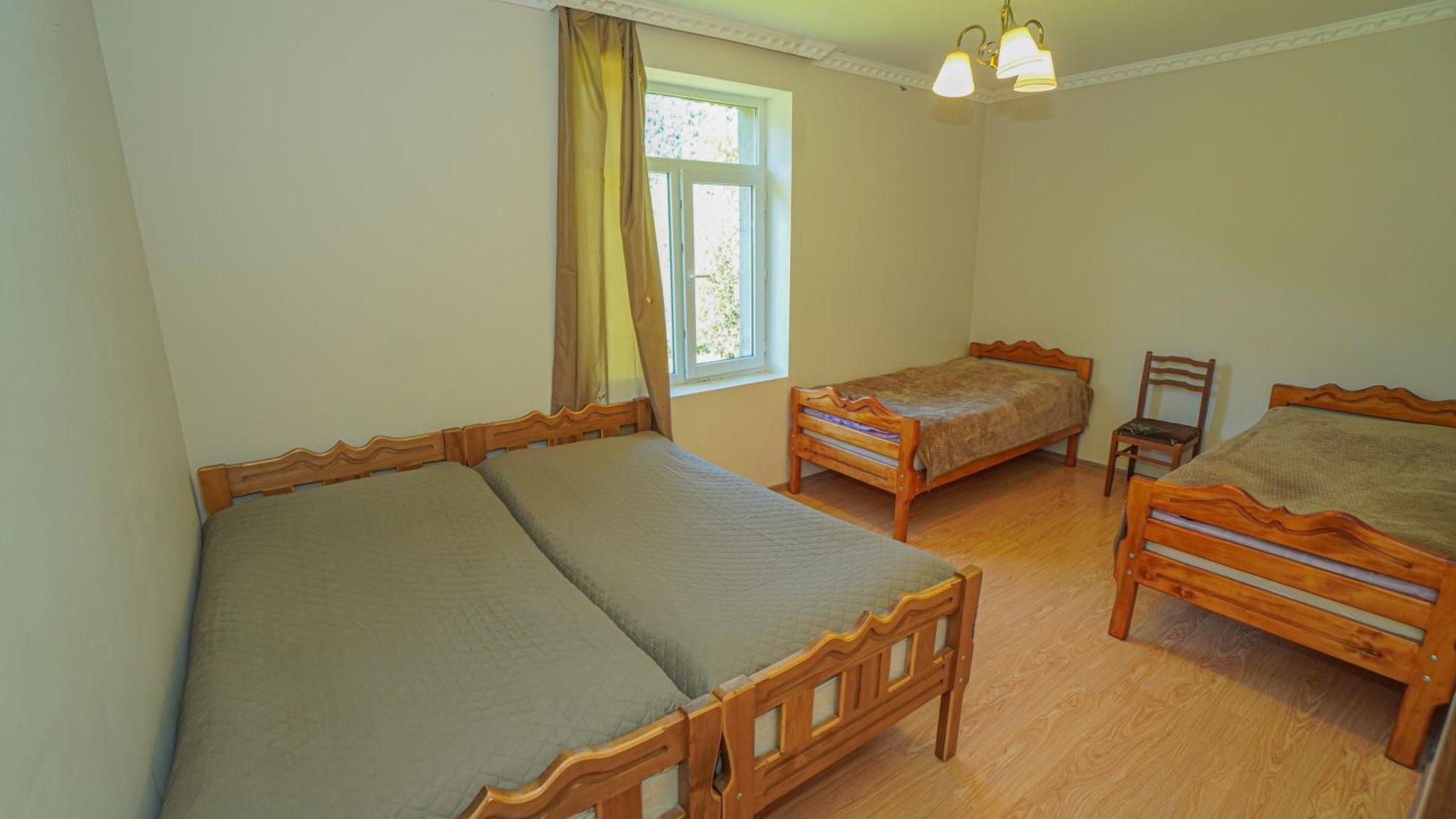 Givi Kakhiani'S Guesthouse Zhabeshi Ngoại thất bức ảnh